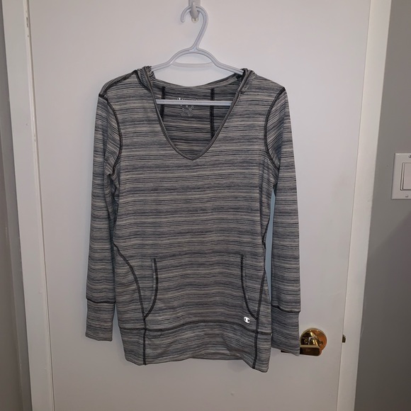 [XS]👚CHAMPION hoodie - Picture 1 of 5